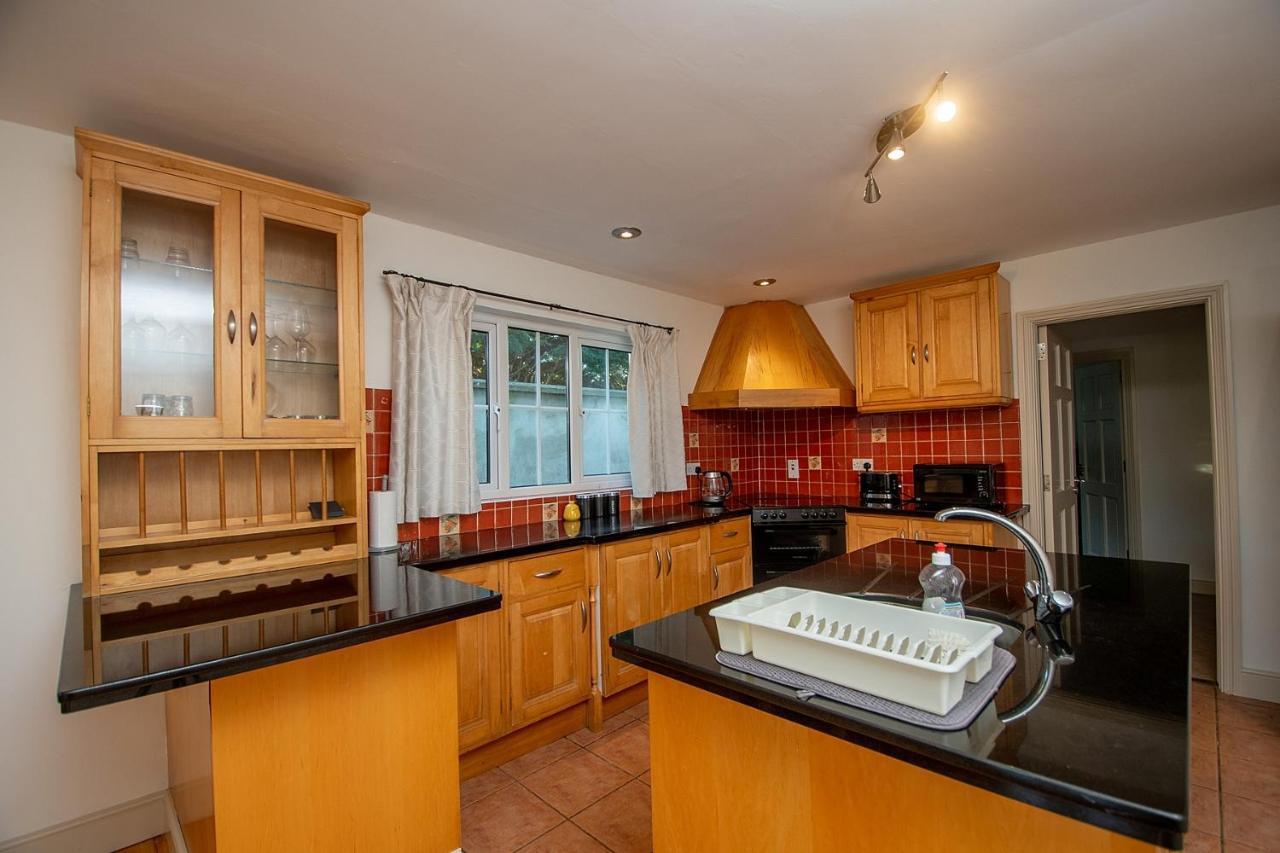 Bradog House - Beautiful 4 Bedroom House In Central Bundoran Εξωτερικό φωτογραφία